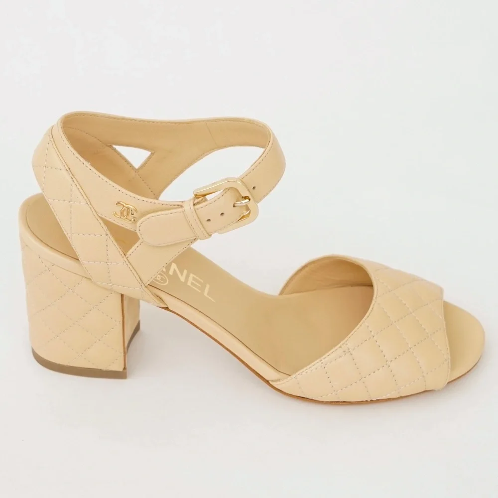 CHANEL Quilted Lambskin Sandals Beige - Picture 3 of 12
